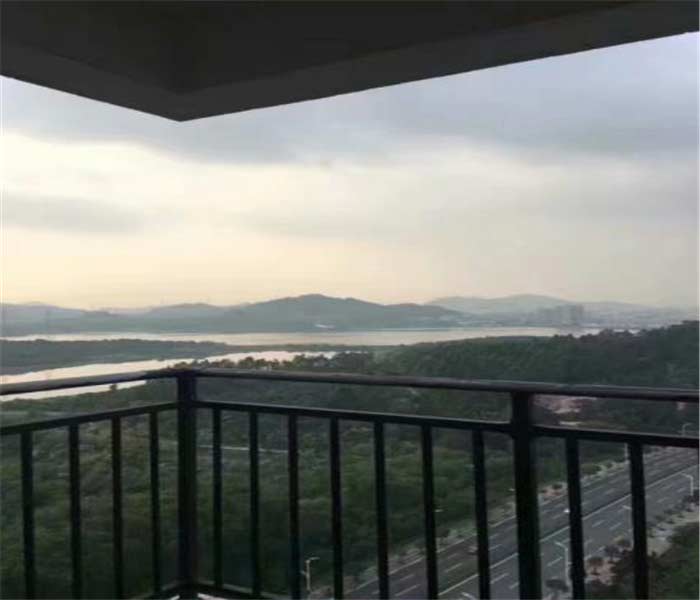 石巖小產權房：星耀名城