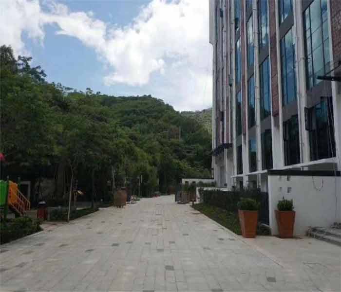 長龍小產(chǎn)權(quán)房:文博公寓