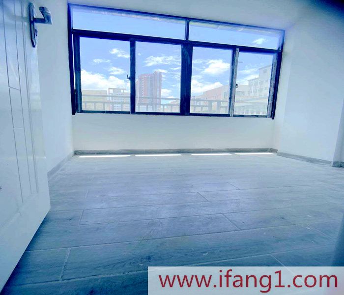 樟坑徑小產(chǎn)權(quán)新樓盤(pán):香湖雅苑