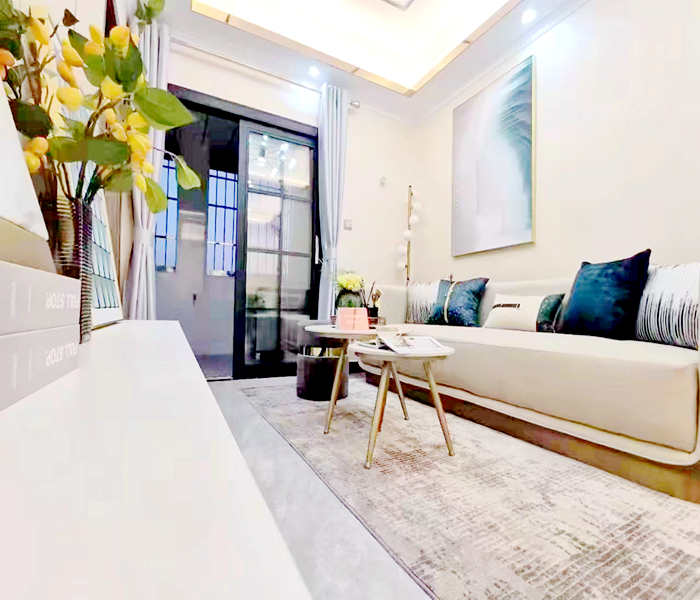 公明玉律最新小產(chǎn)權(quán)房:翰林學(xué)院精裝交房,陽(yáng)臺(tái)開闊分期5年